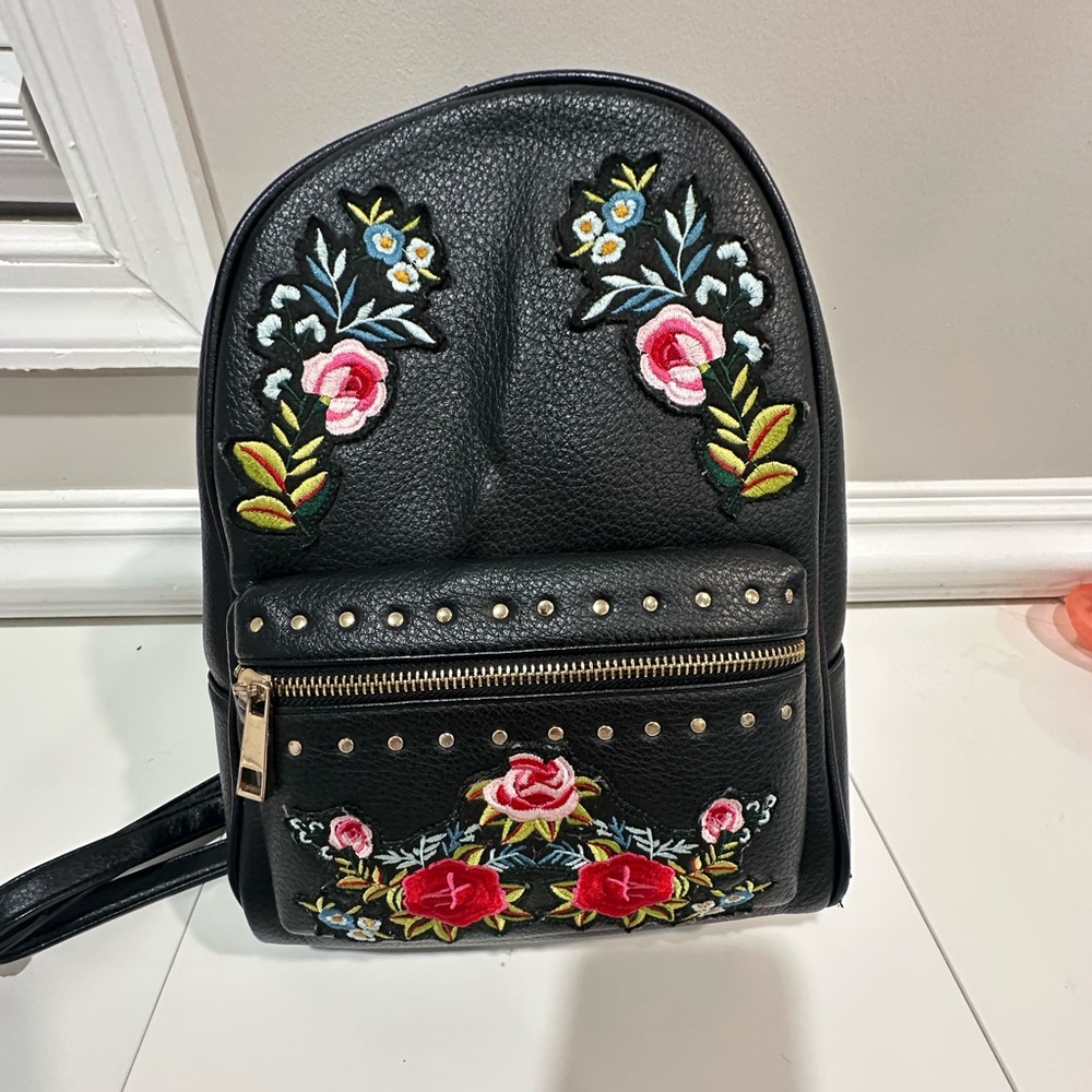 Aldo mini backpack
